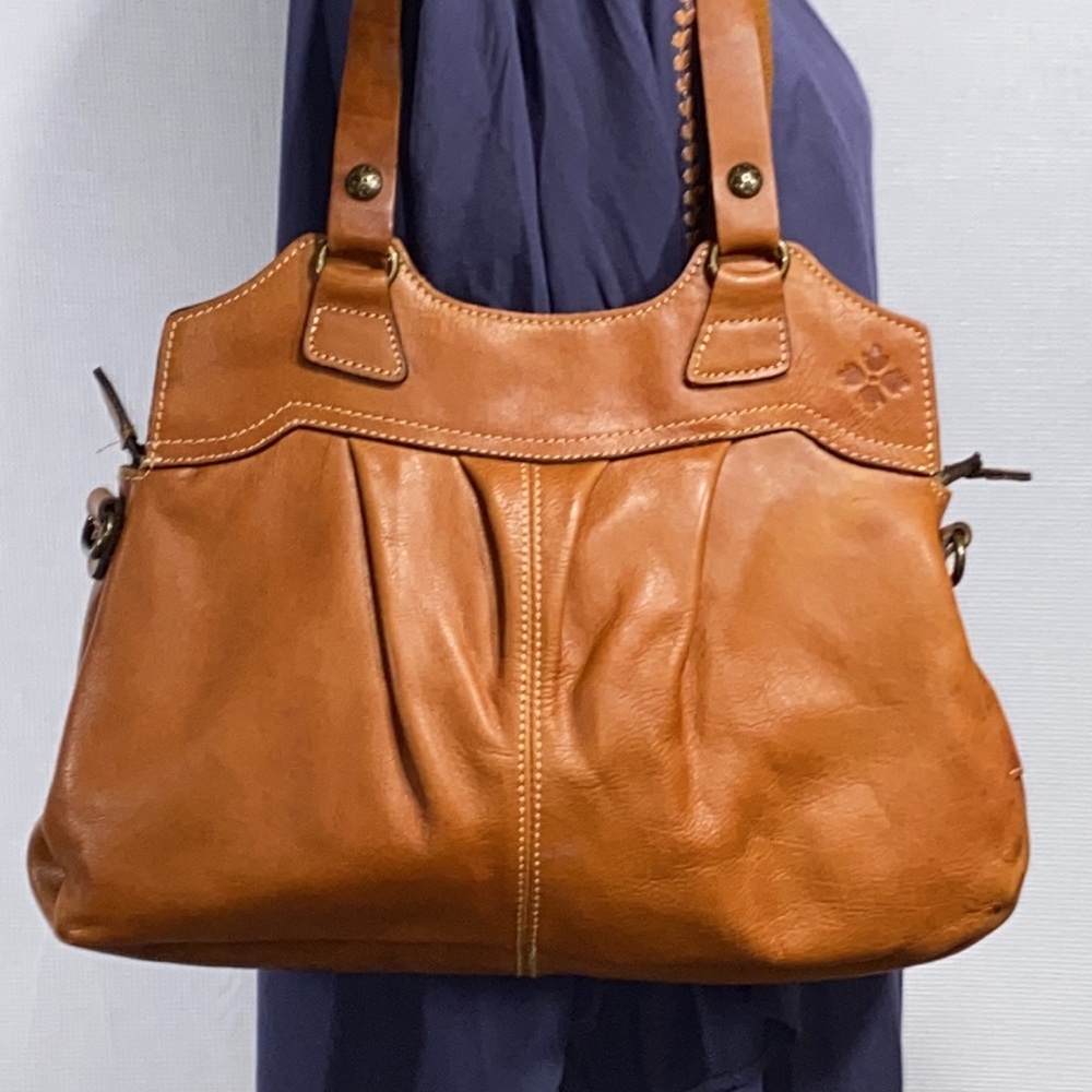Patricia Nash Elegant Tan Leather Handbag